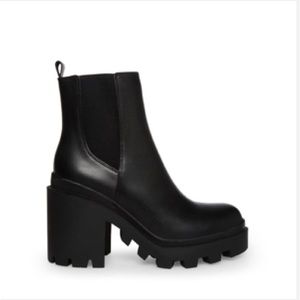 Roxie Black Leather - Steve Madden